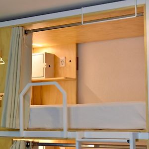 Dormitory Room Mixed